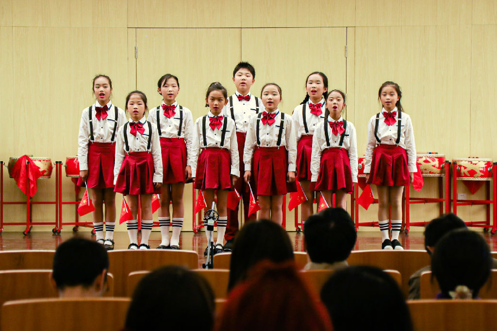学生合唱1.jpg