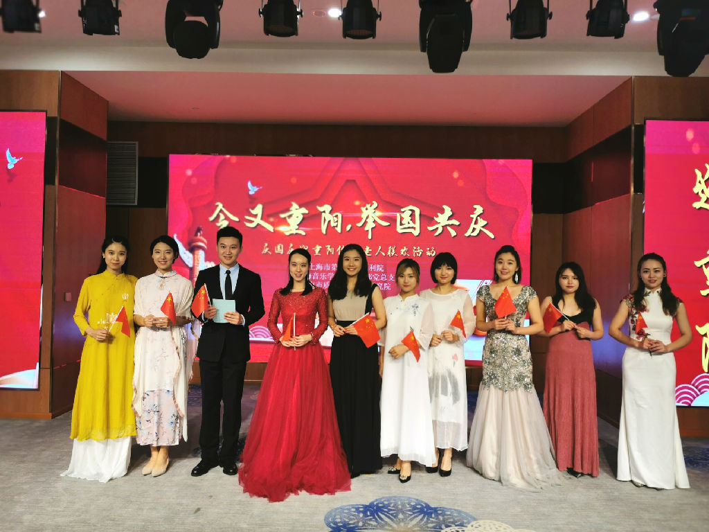 大合照.jpg